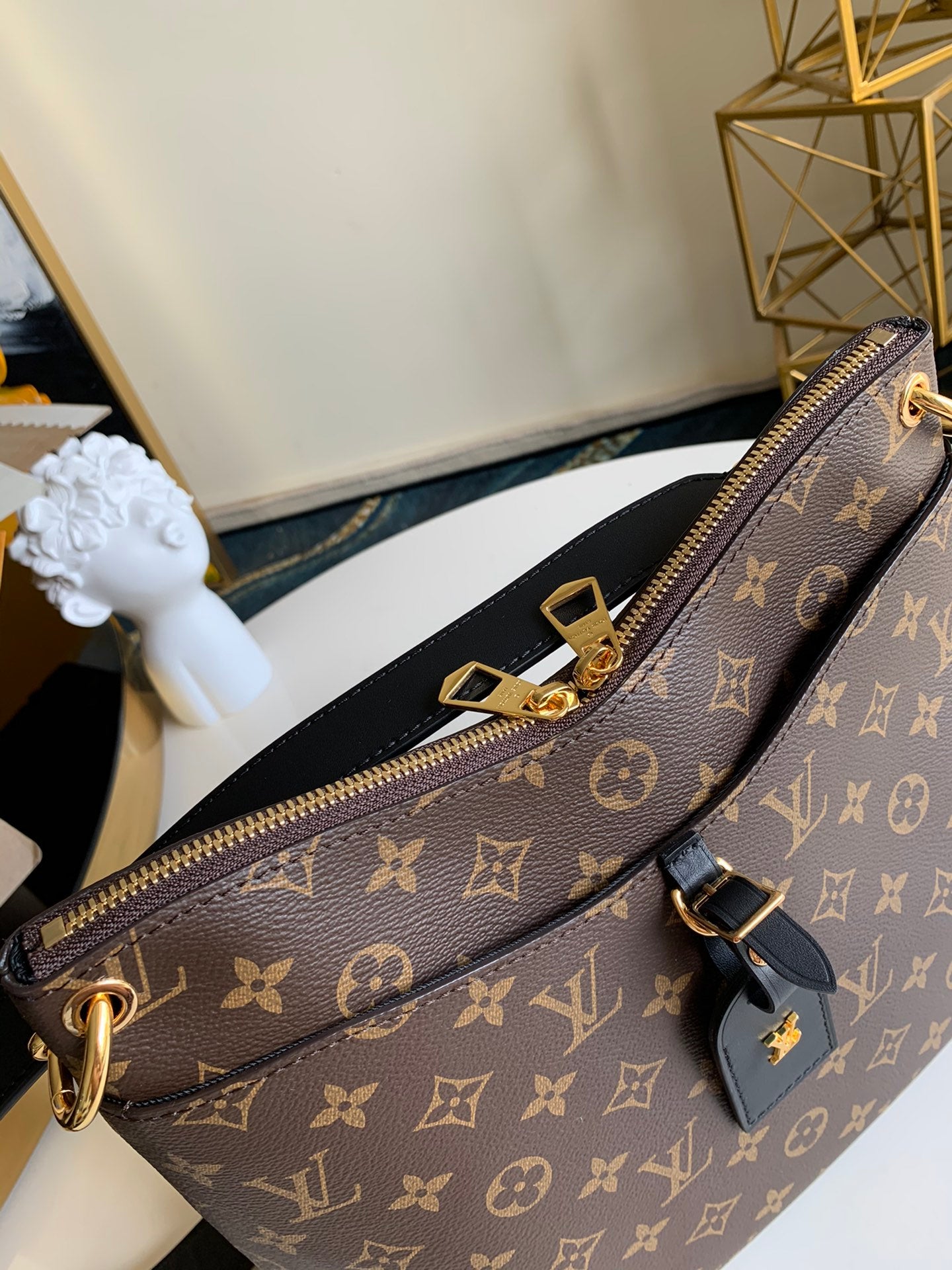 Louis Vuitton Odéon