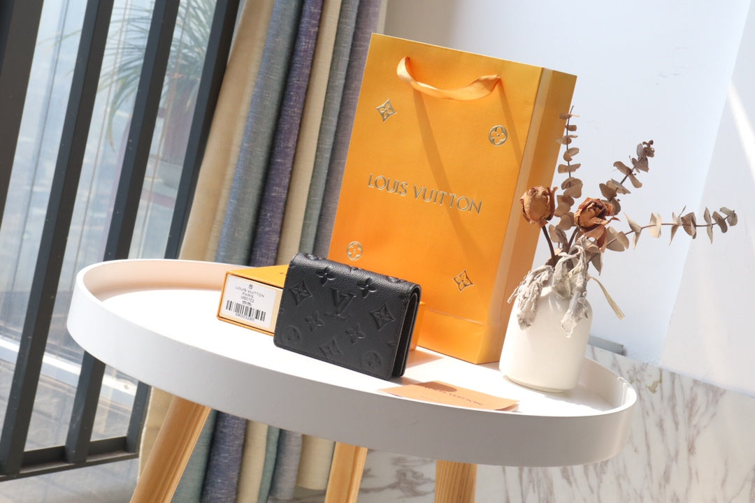 Louis Vuitton Cléa Wallet Empreinte