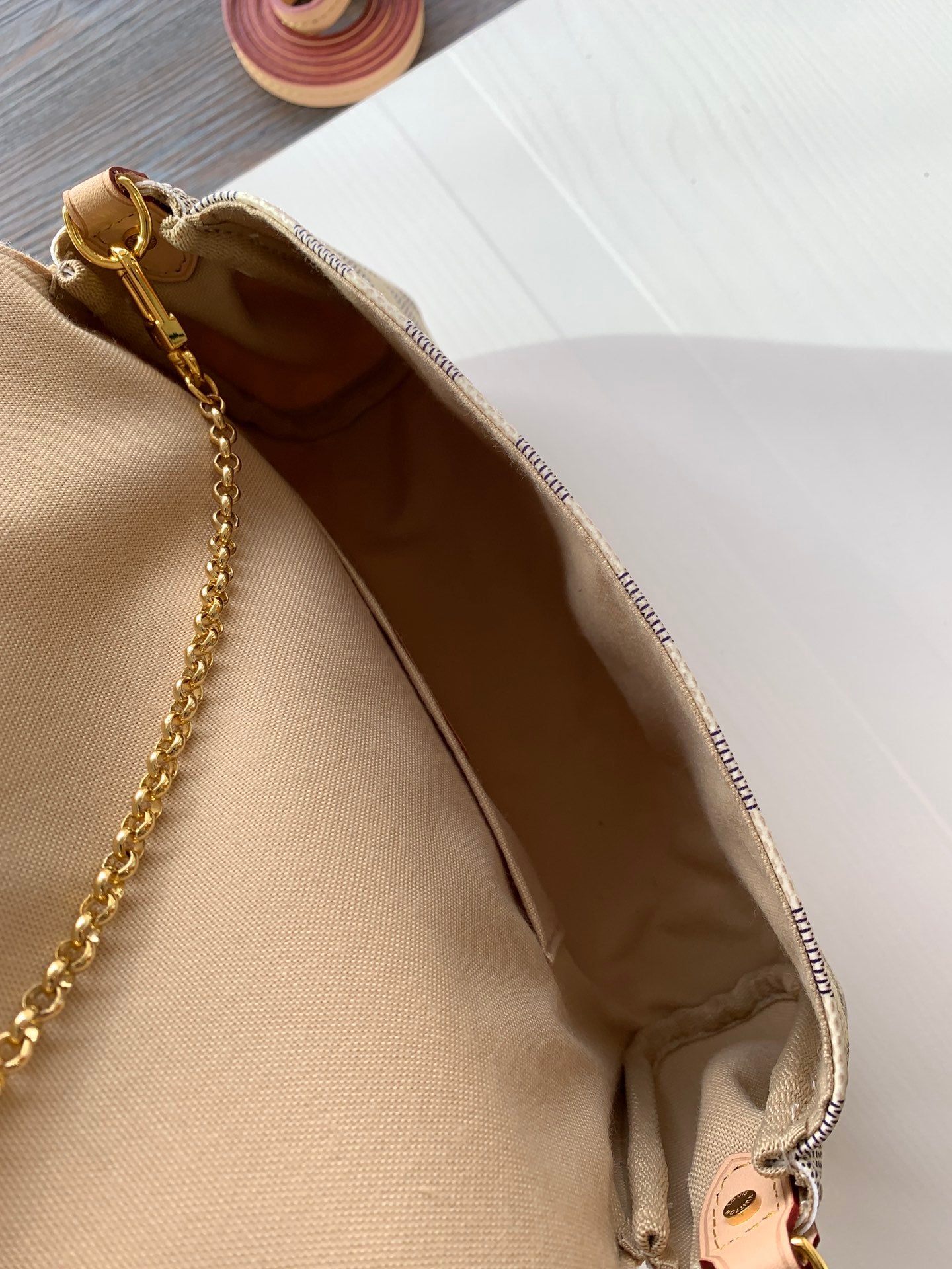 Louis Vuitton Favorite