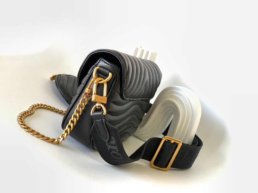 Louis Vuitton New Wave Multi Pochette