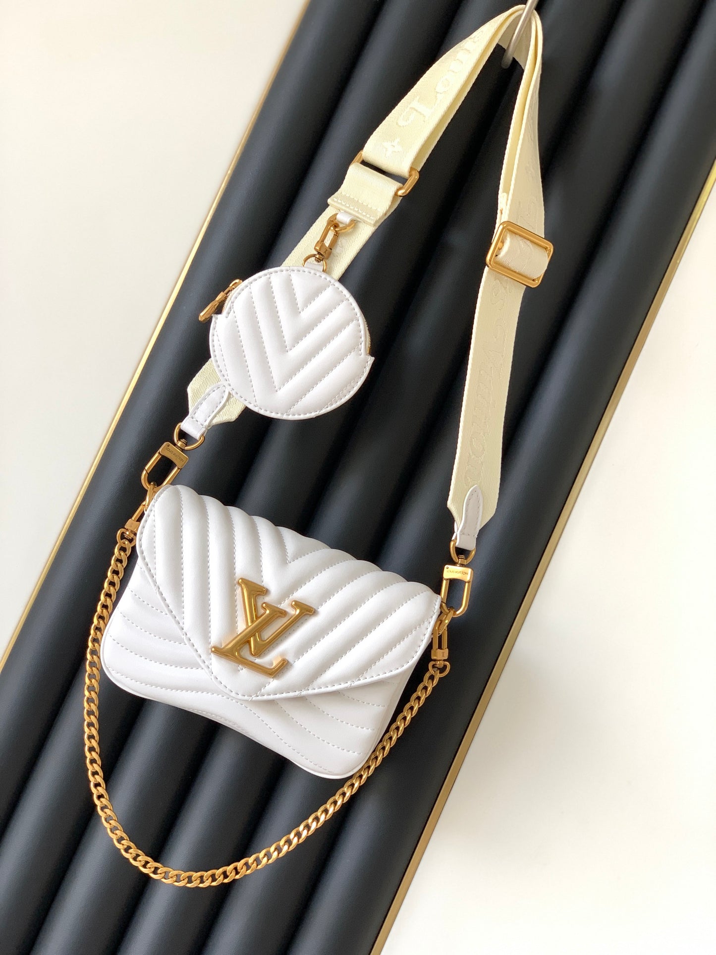 Louis Vuitton New Wave Multi Pochette