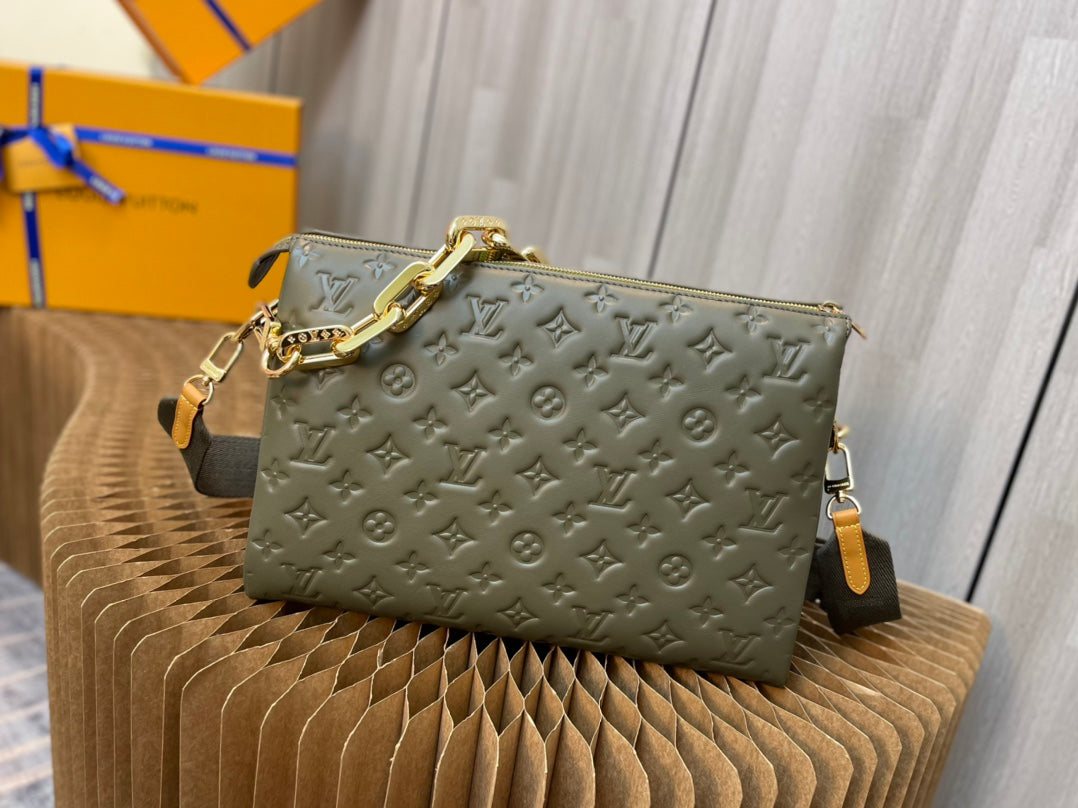 Louis Vuitton Coussin PM, MM