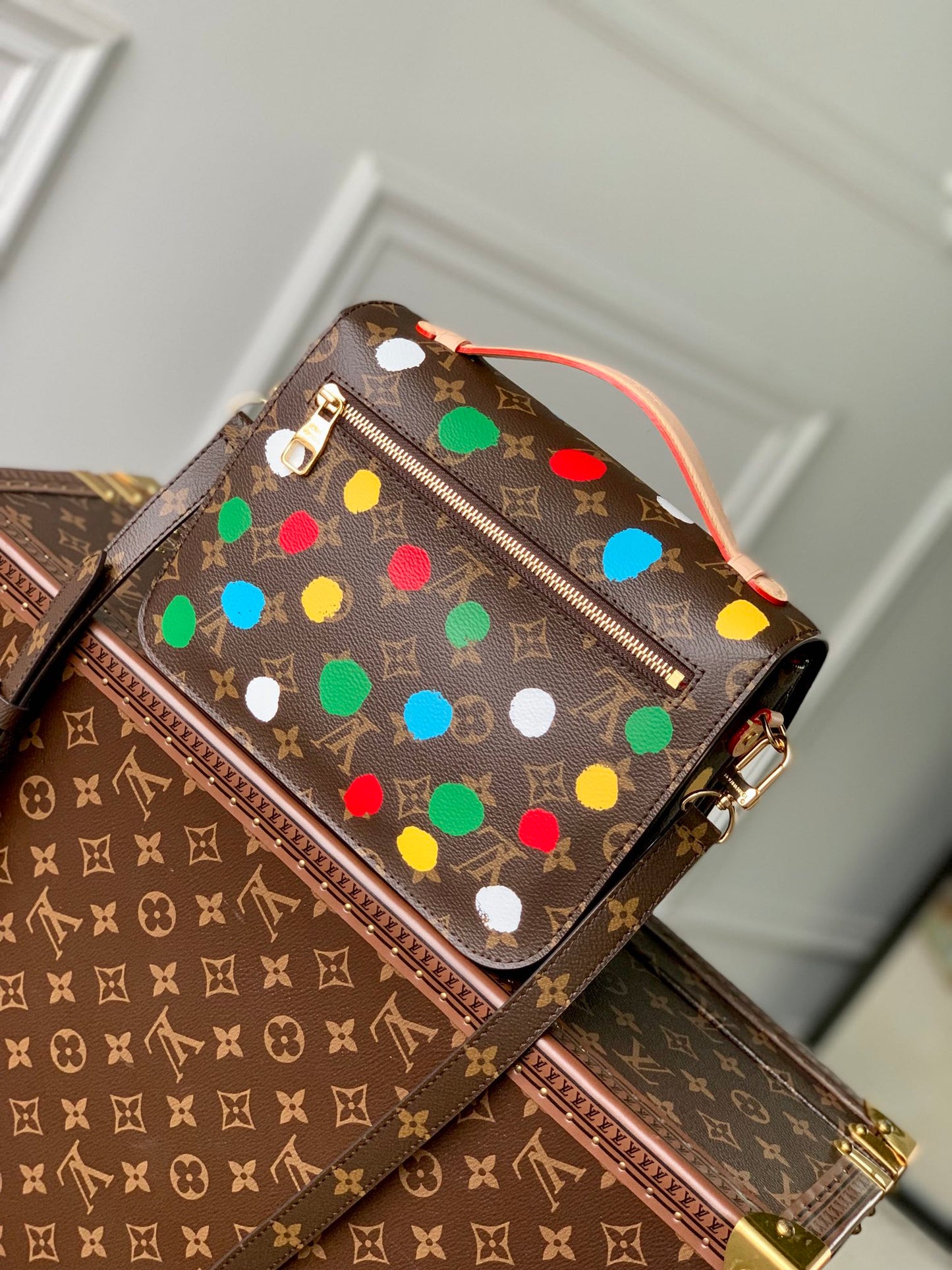 Louis Vuitton Metis x YK Dots edition