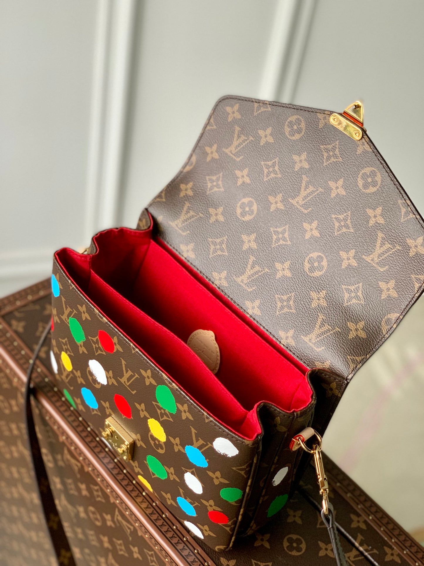 Louis Vuitton Metis x YK Dots edition