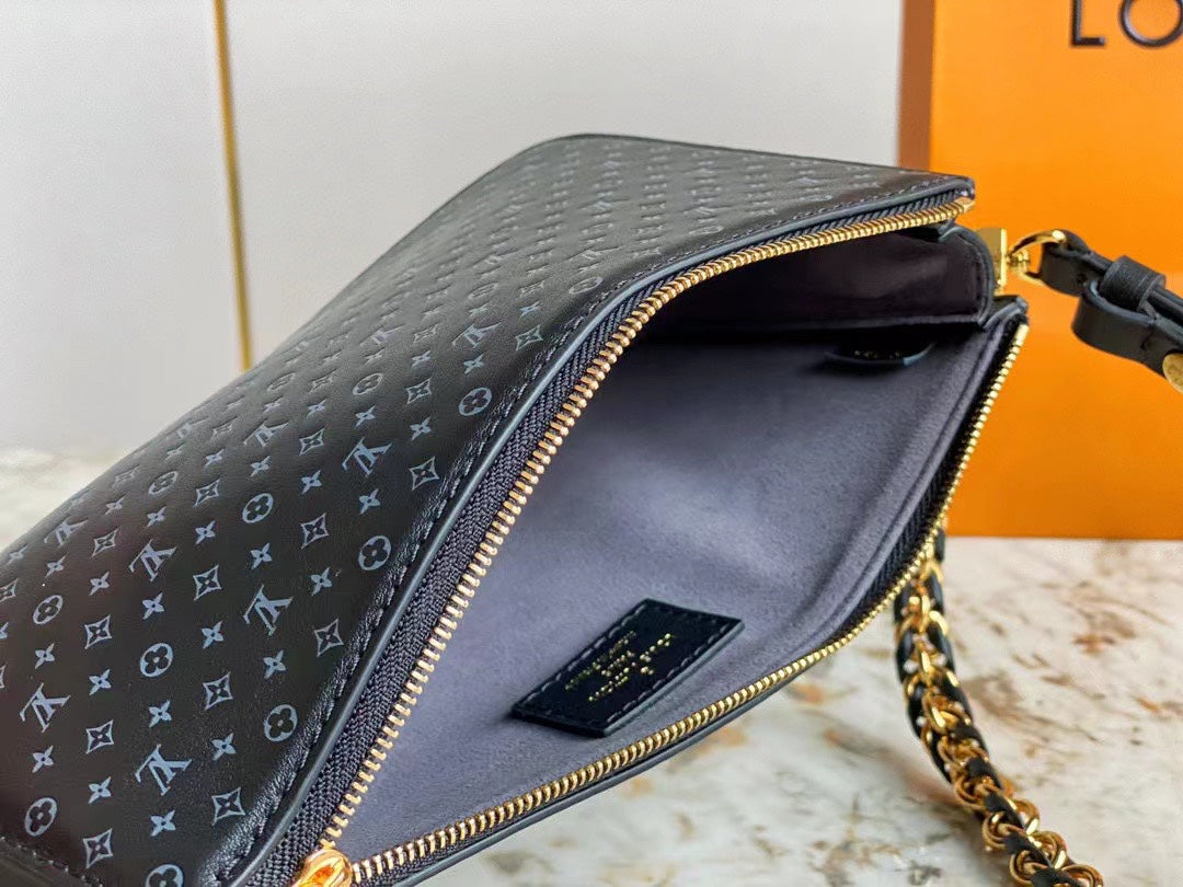 Louis Vuitton Lexington Pouch