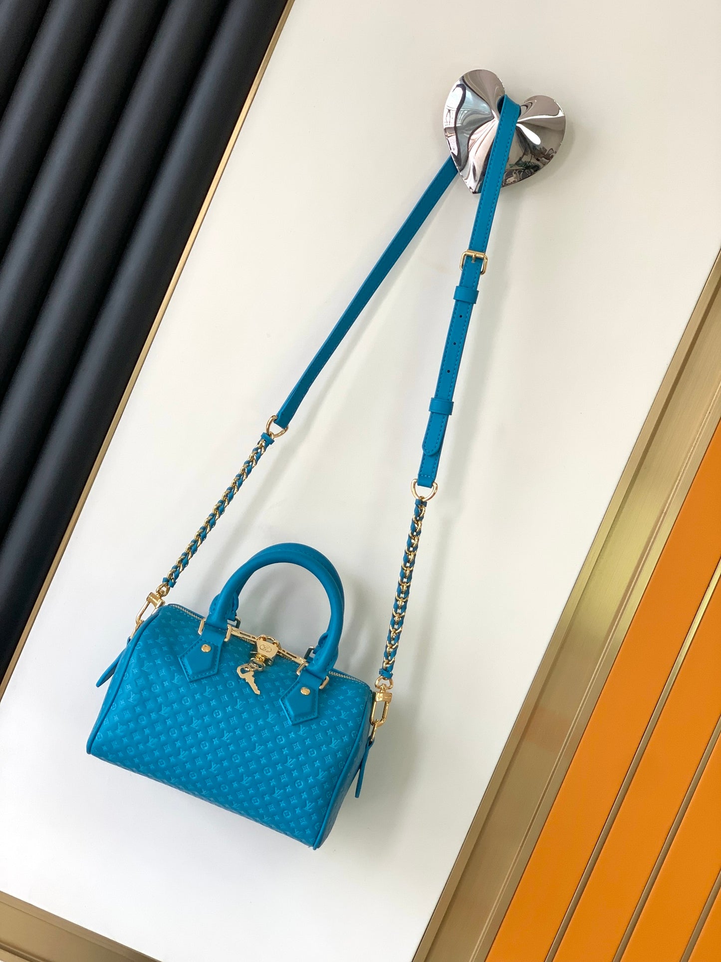 Louis Vuitton Speedy Bandoulière 20