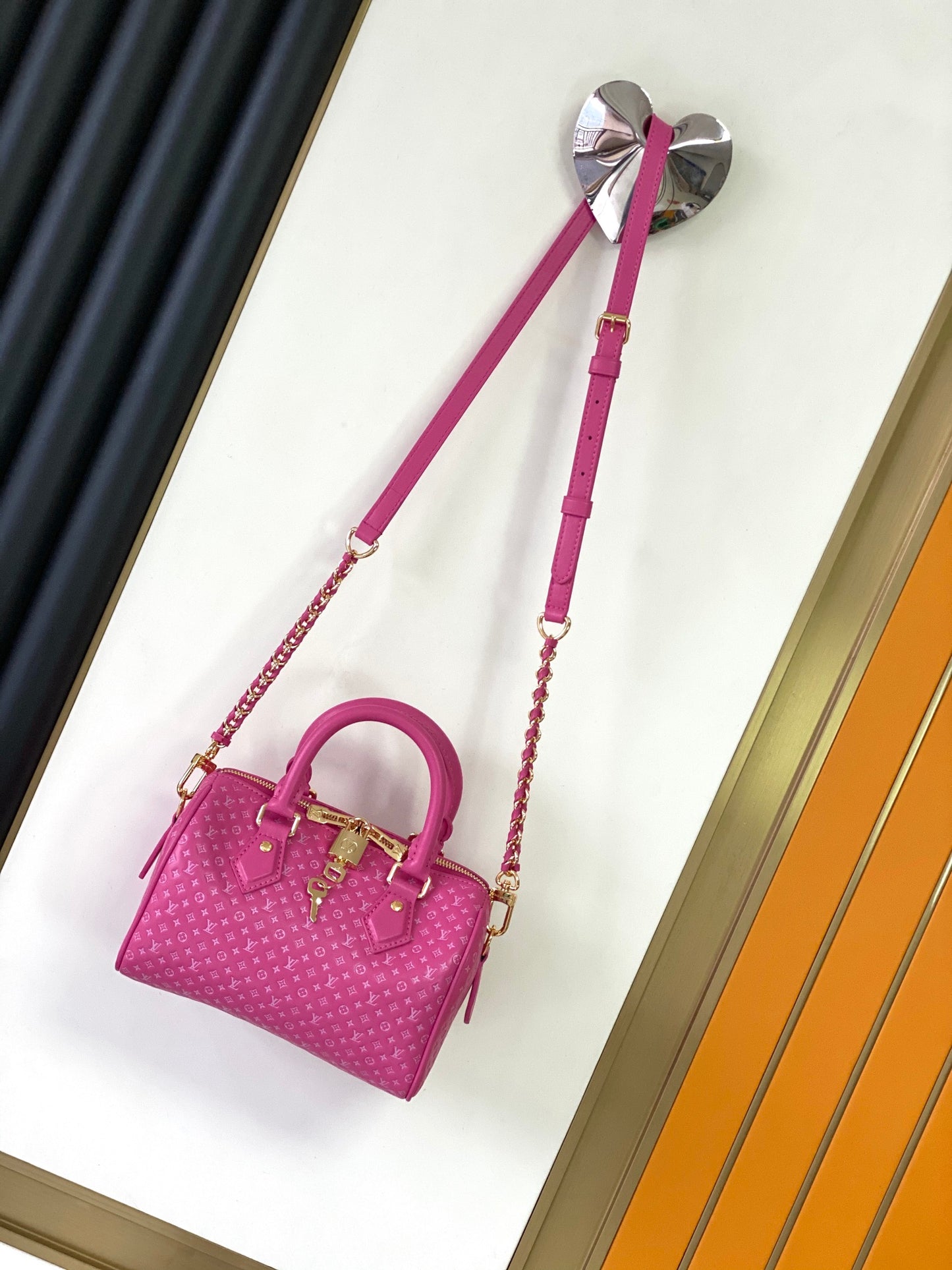 Louis Vuitton Speedy Bandoulière 20