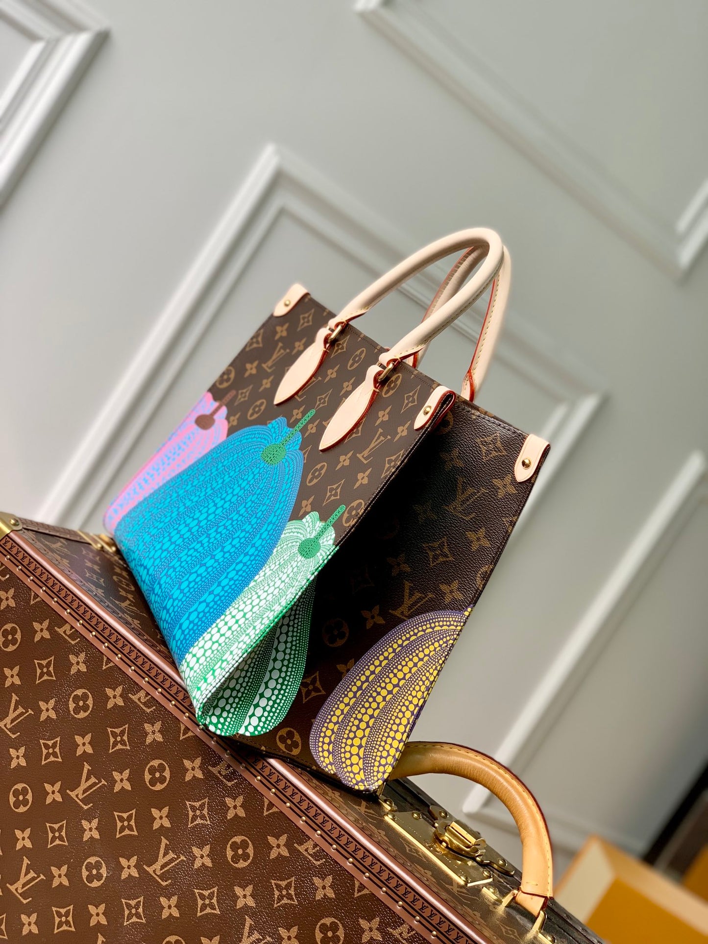 Louis Vuitton Onthego x YK PM, MM Pumpkin edition