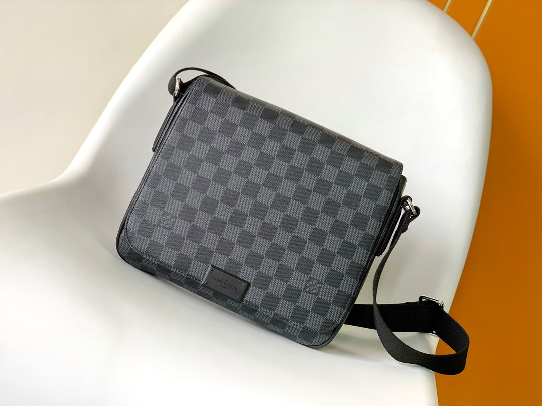 Louis Vuitton District Bag