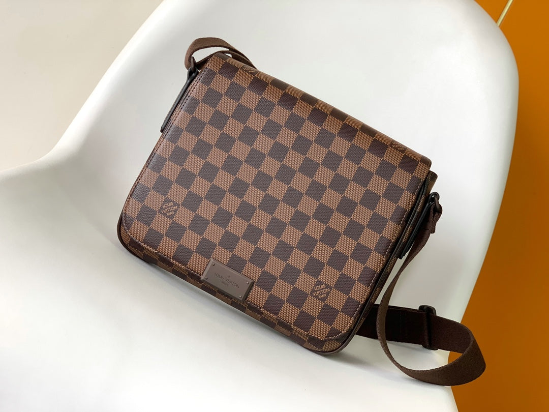 Louis Vuitton District Bag