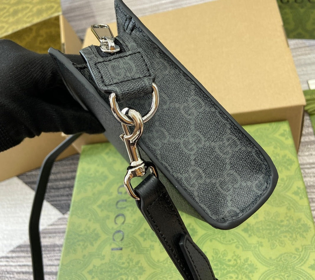 Gucci Shoulder bag