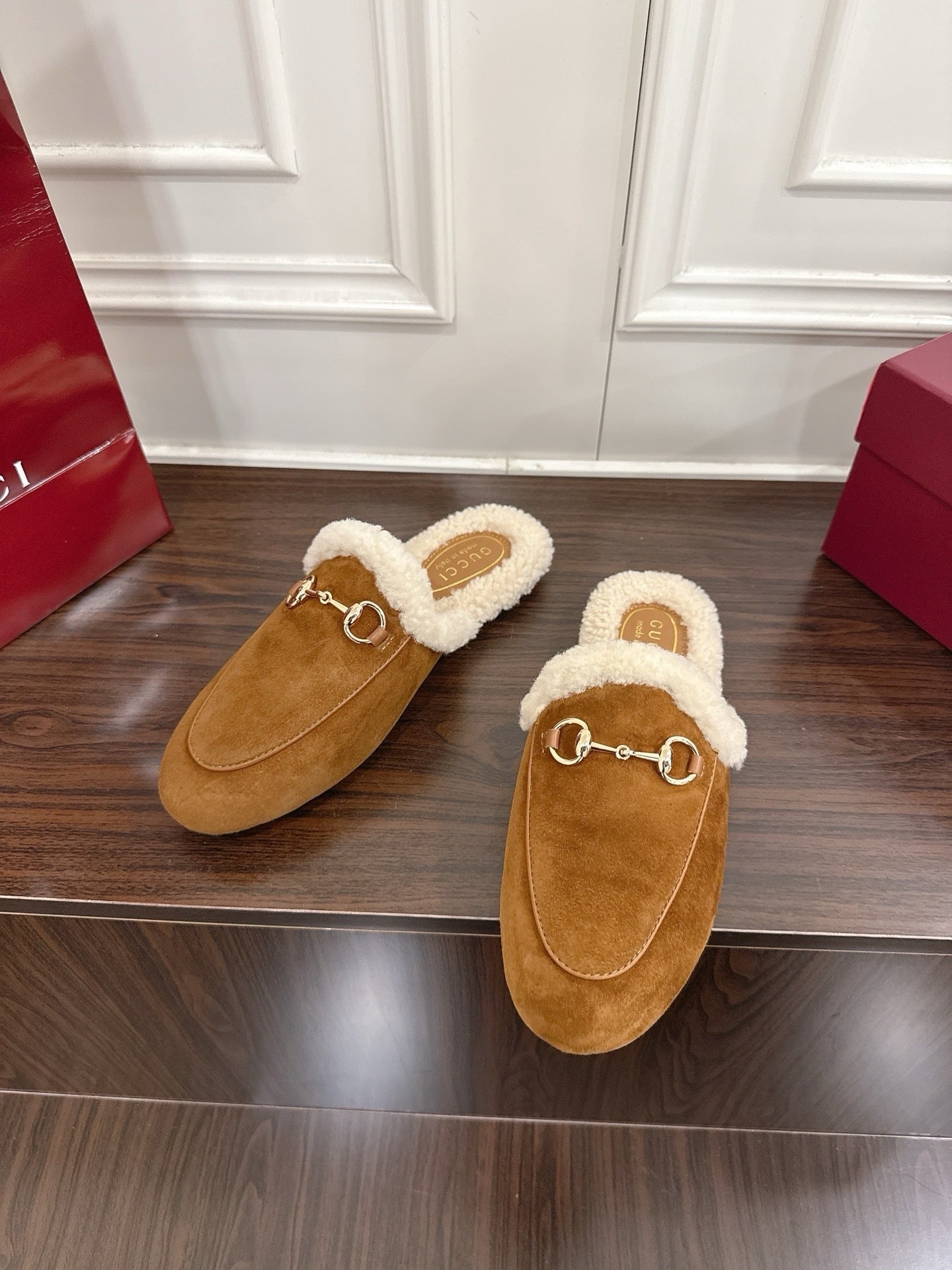 Gucci Teddy Flat Mules