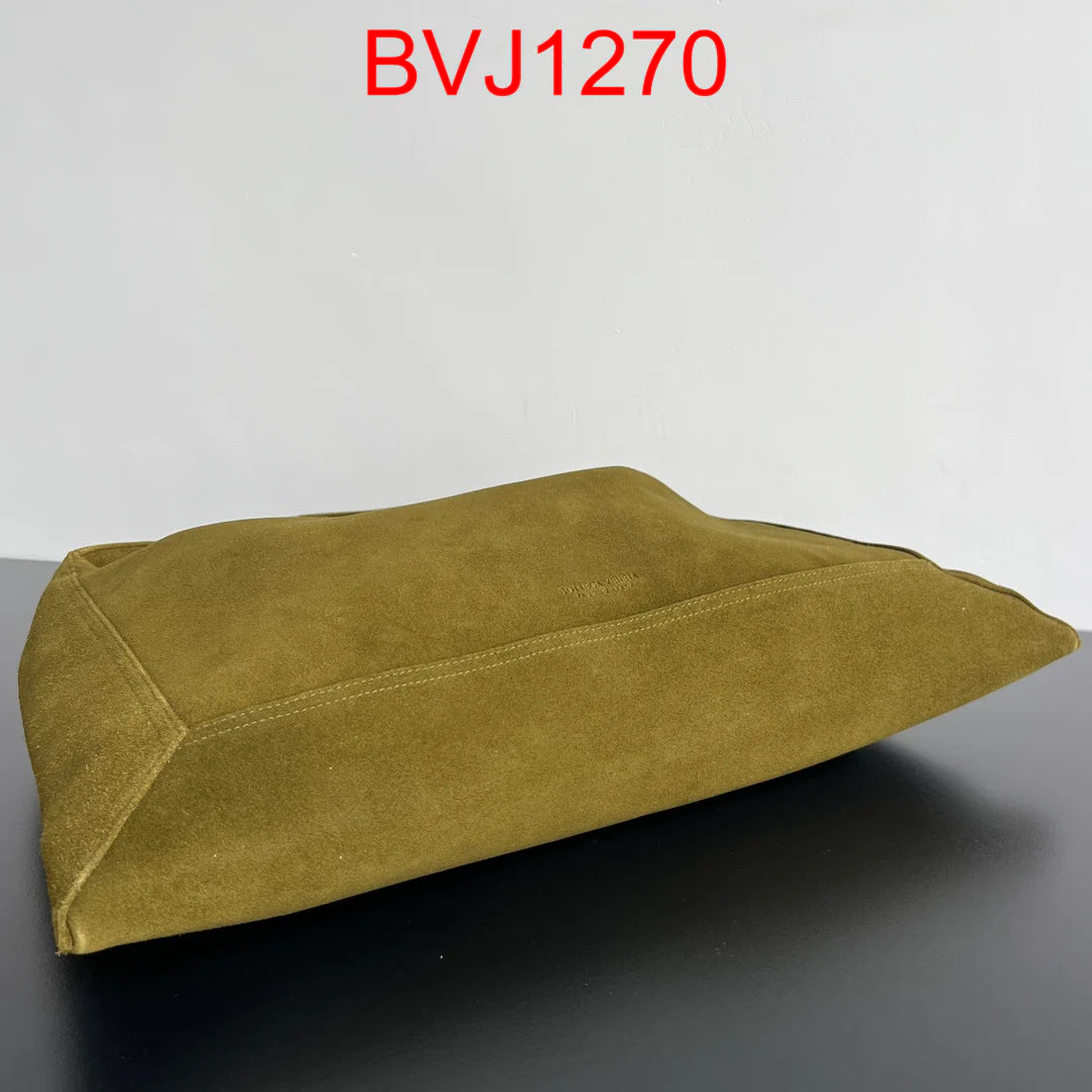 Bottega Veneta Suede Hop bag