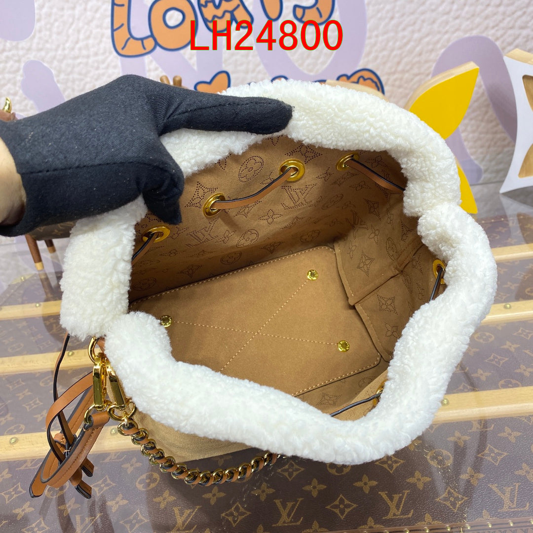 Louis Vuitton Mahina Suede Bella bag