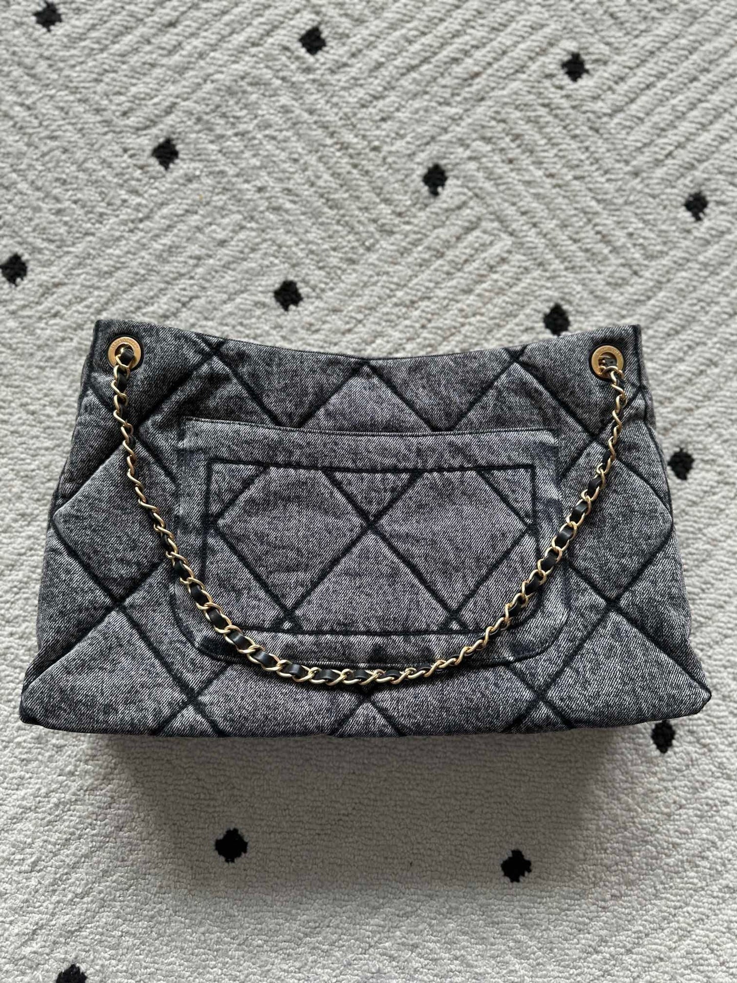 Chanel Maxi Borsa Denim bag