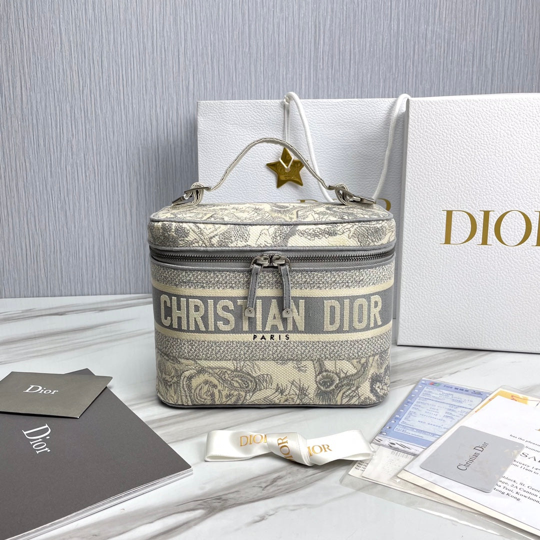 Dior In Lights Vanity Case