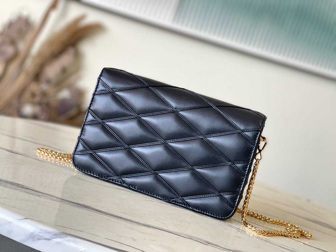Louis Vuitton Wallet On Chain GO-14