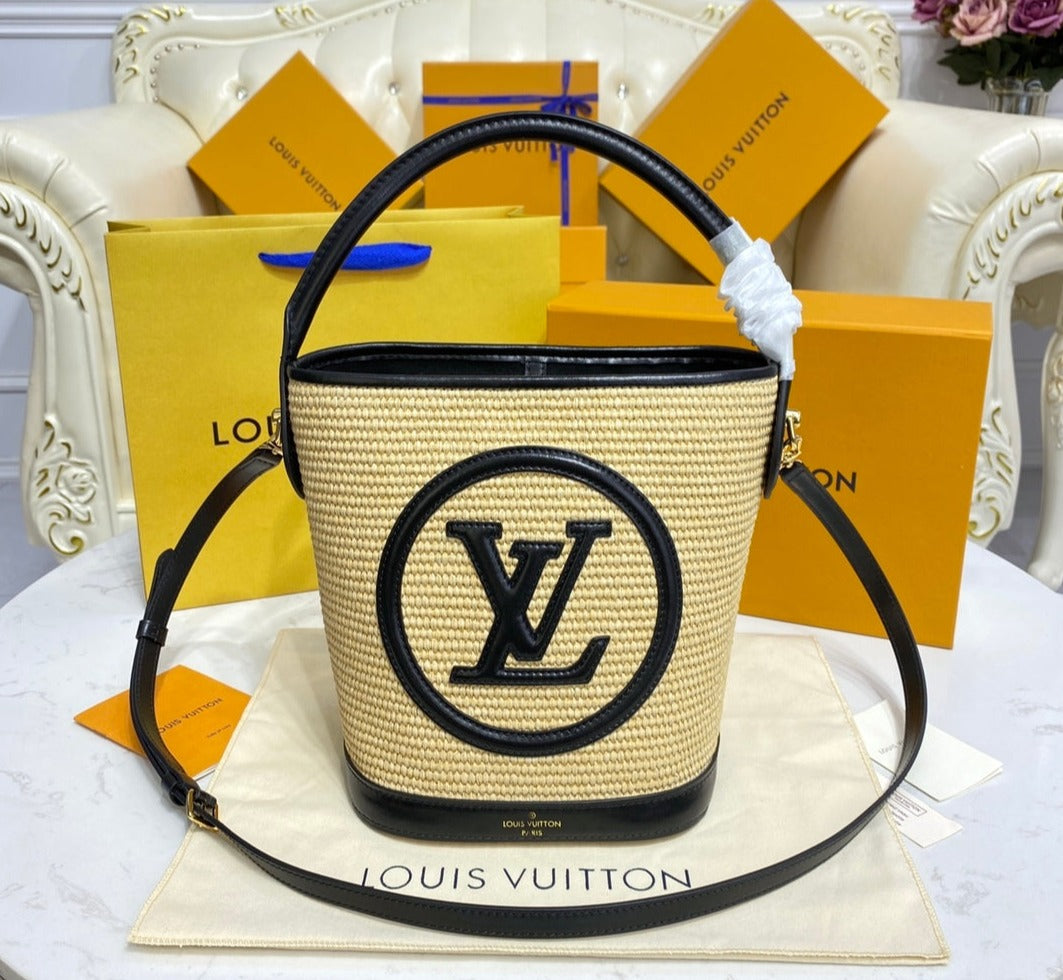 Louis Vuitton Petit Bucket