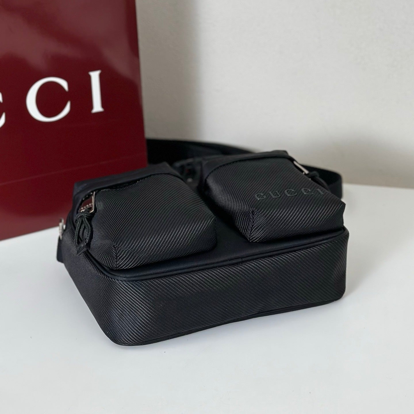 Gucci Nexus small crossbody bag