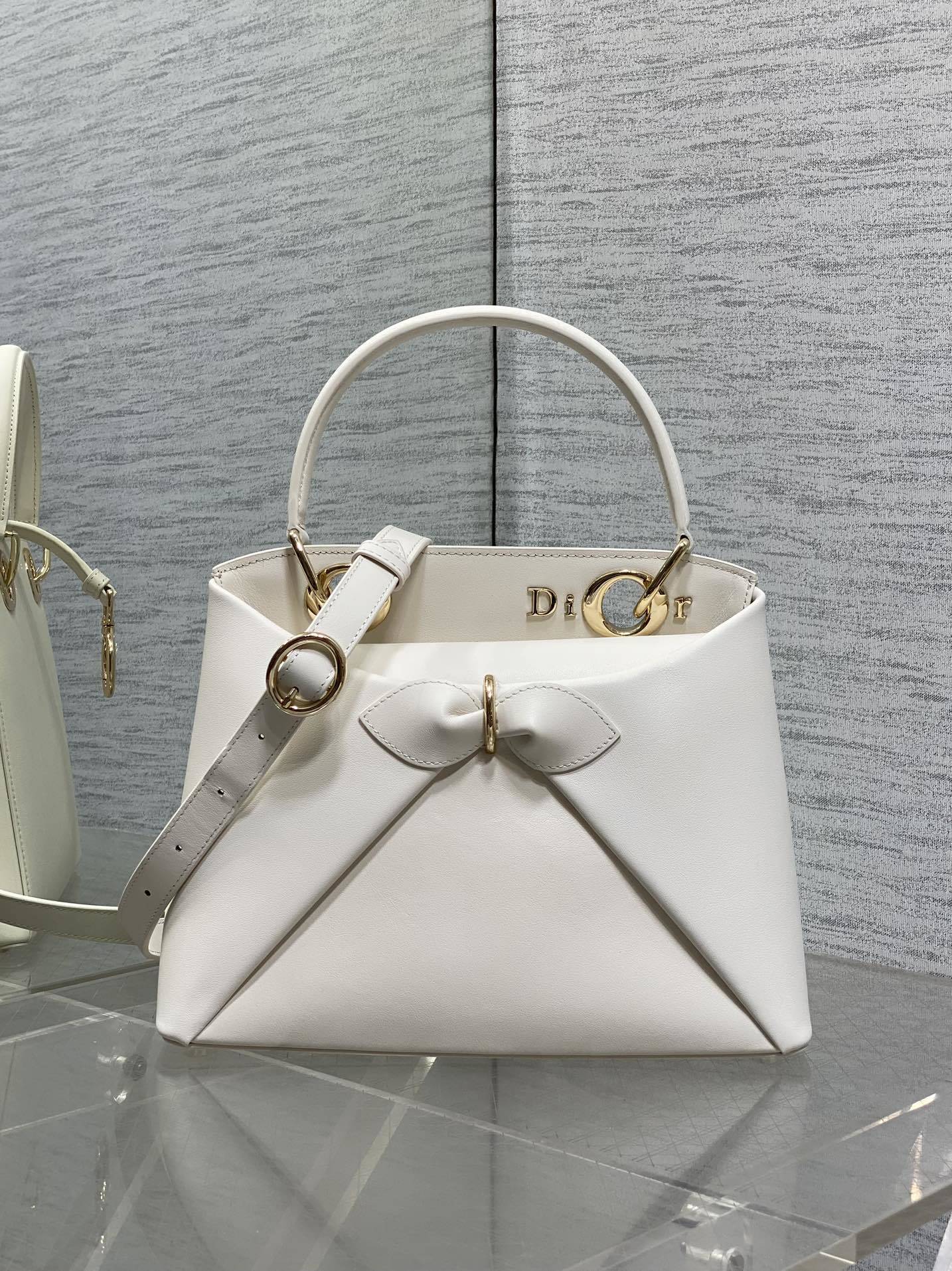 Dior Bow Tote leather bag