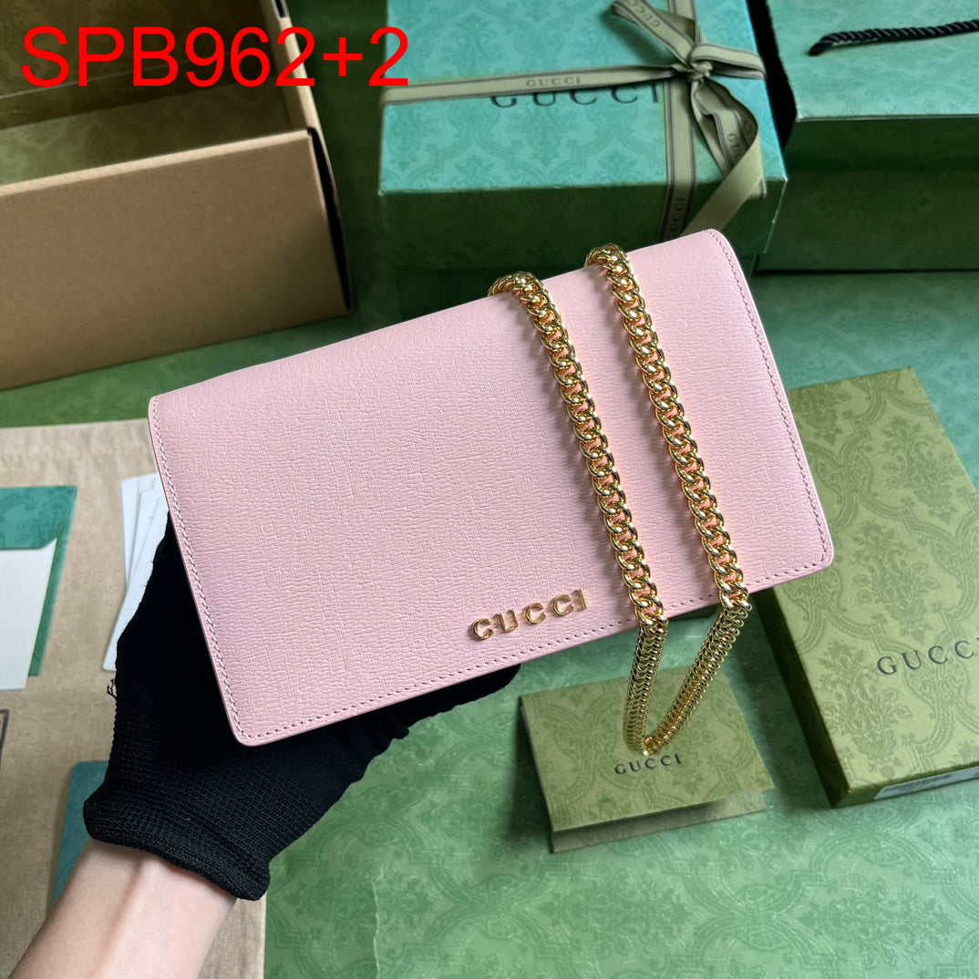 Gucci Chain Wallet Bag