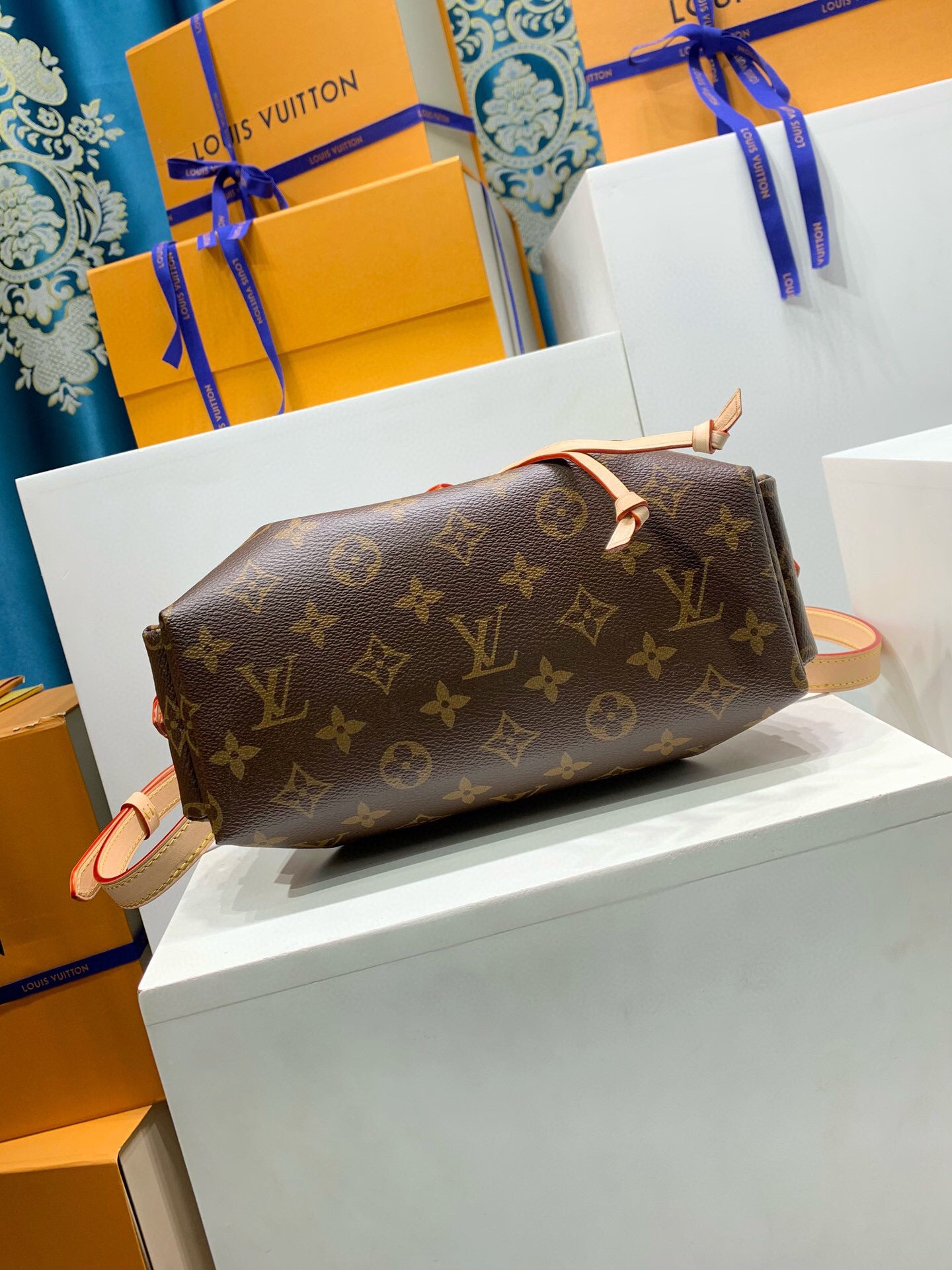 Louis Vuitton Odysée monogram bag