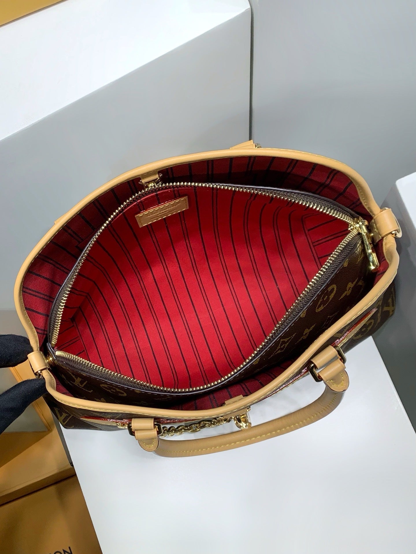 Louis Vuitton Ever More PM