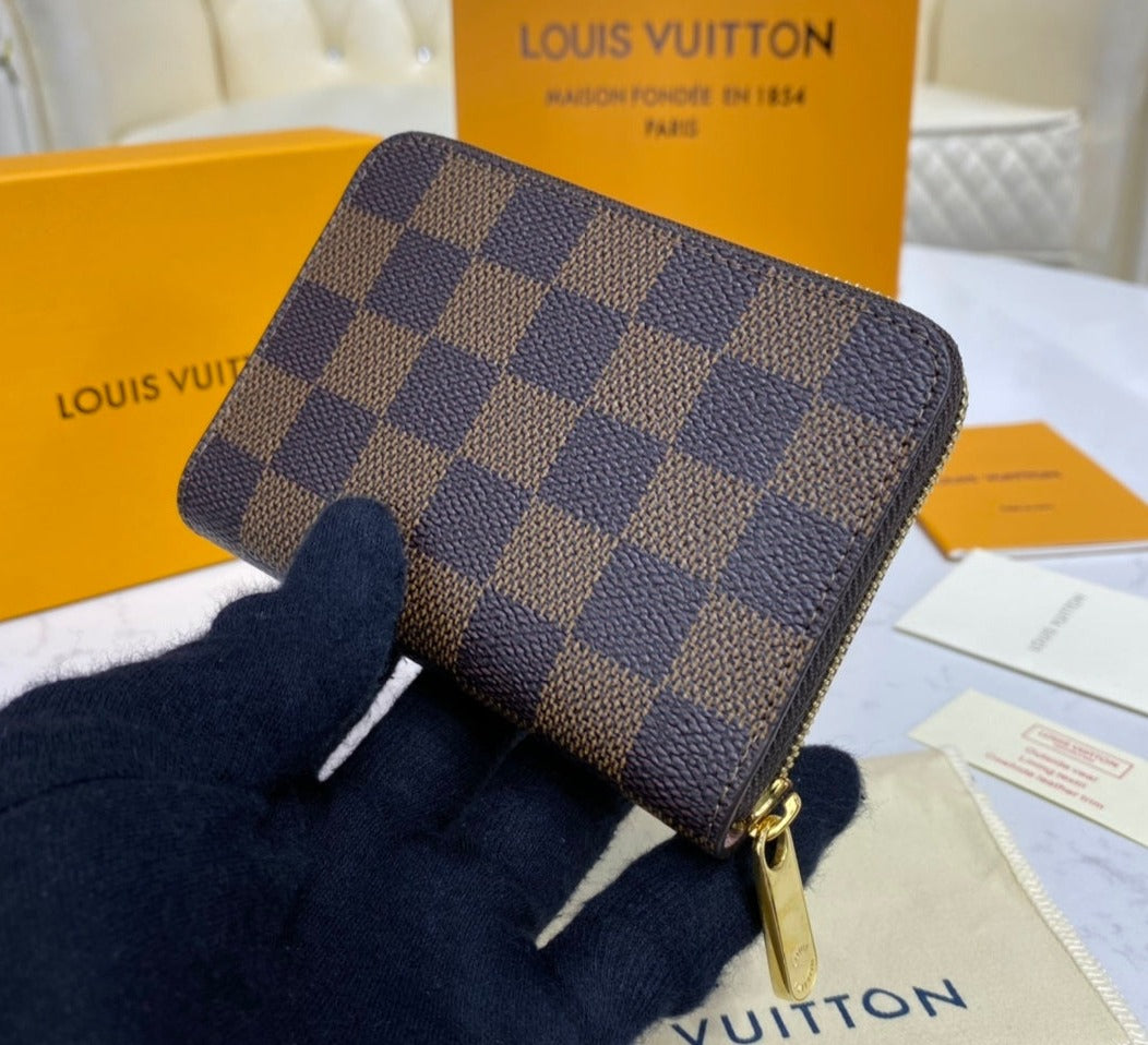 Louis Vuitton Zippy Coin Purse/Wallet