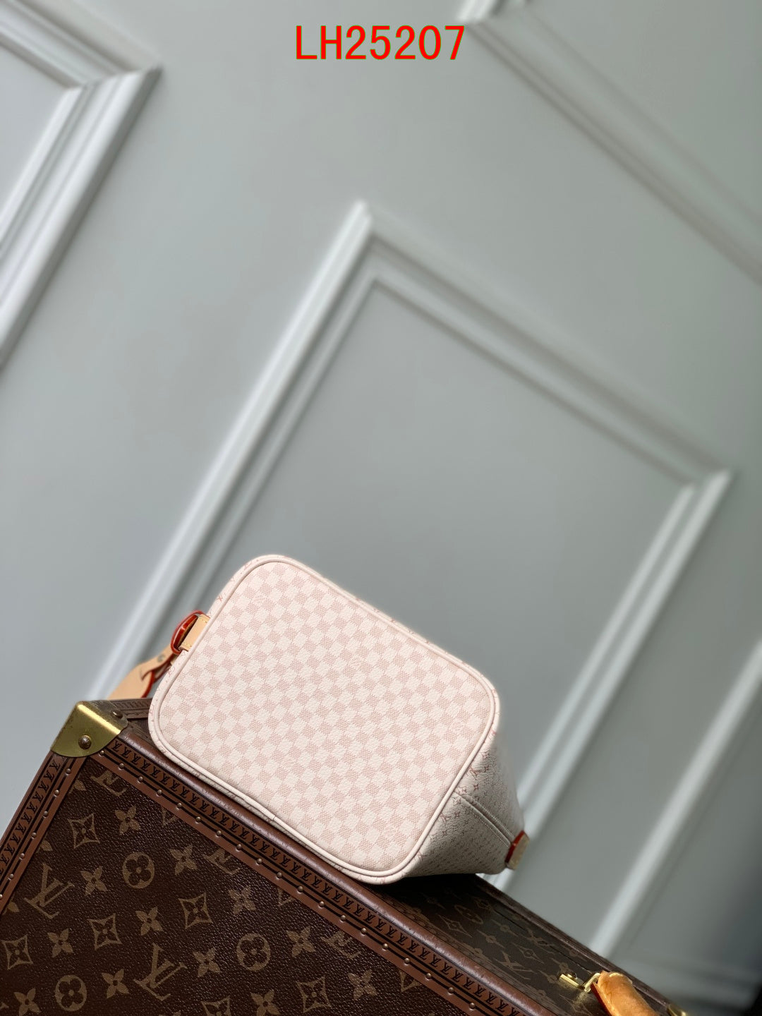 Louis Vuitton All In BB bag Romance animation