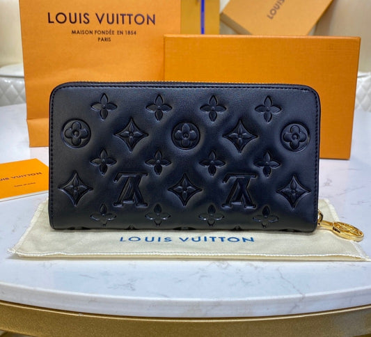 Louis Vuitton Coussin Zippy Wallet