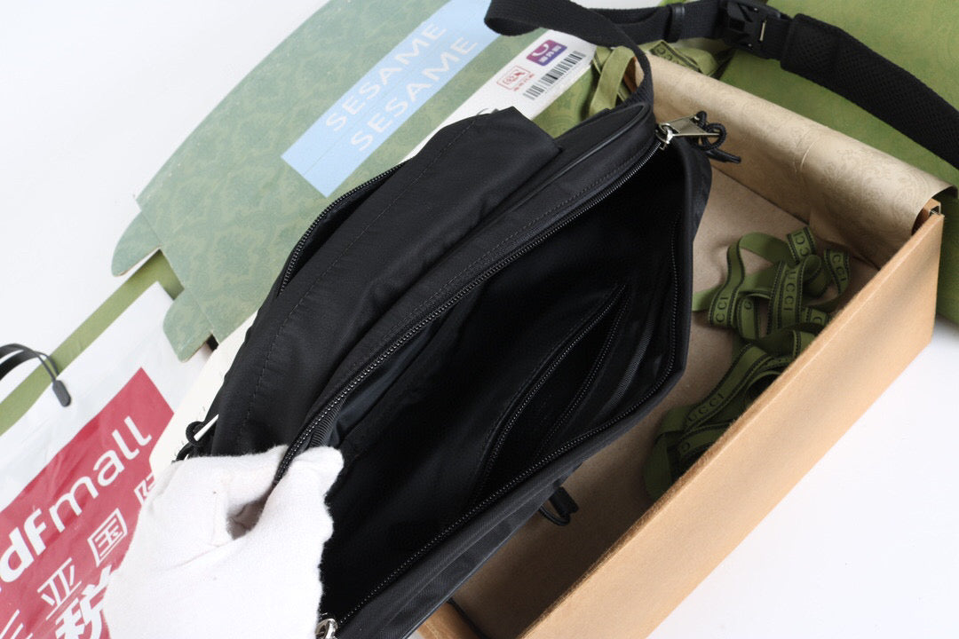 Gucci Small crossbody bag with Gucci logo Nylon