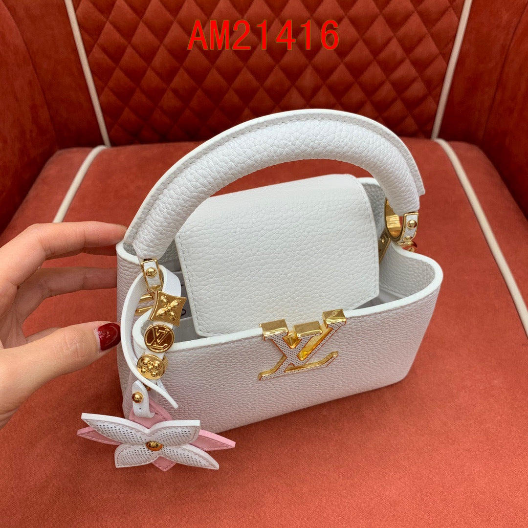 Louis Vuitton Capucines BB