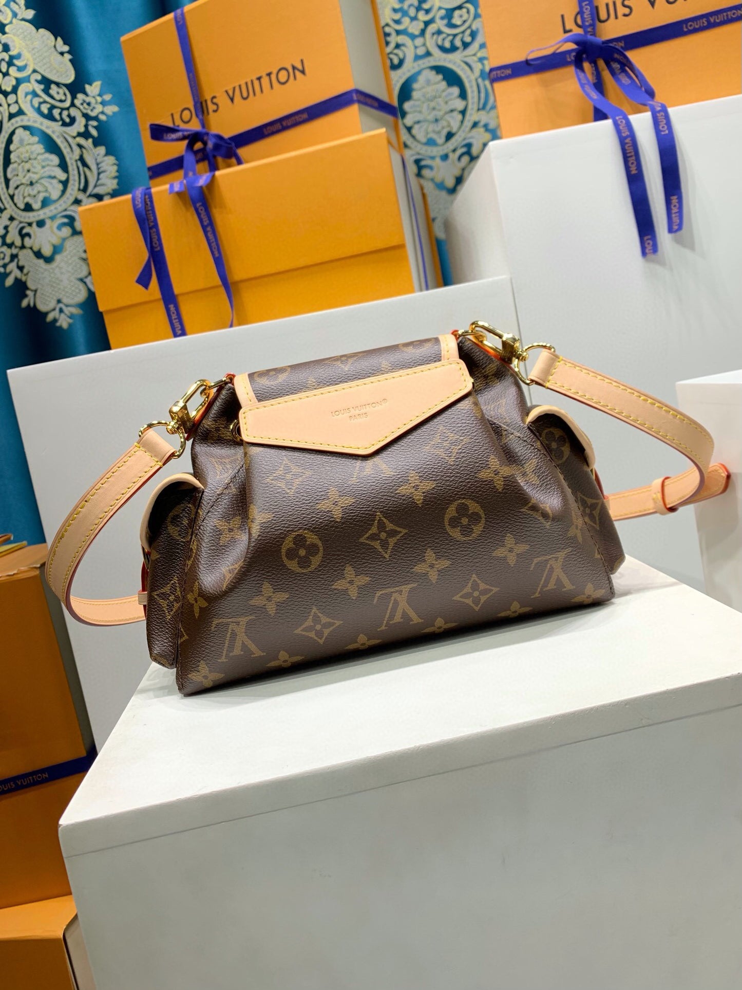Louis Vuitton Odysée monogram bag