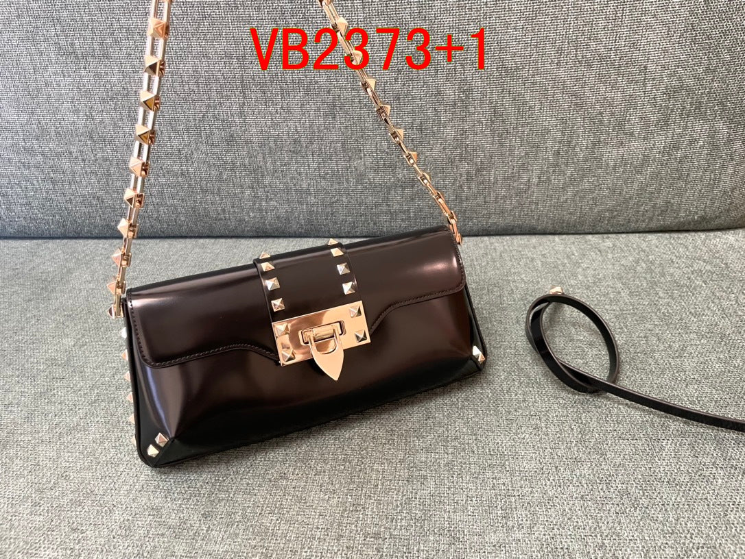 Valentino Rockstud Small leather shoulder bag