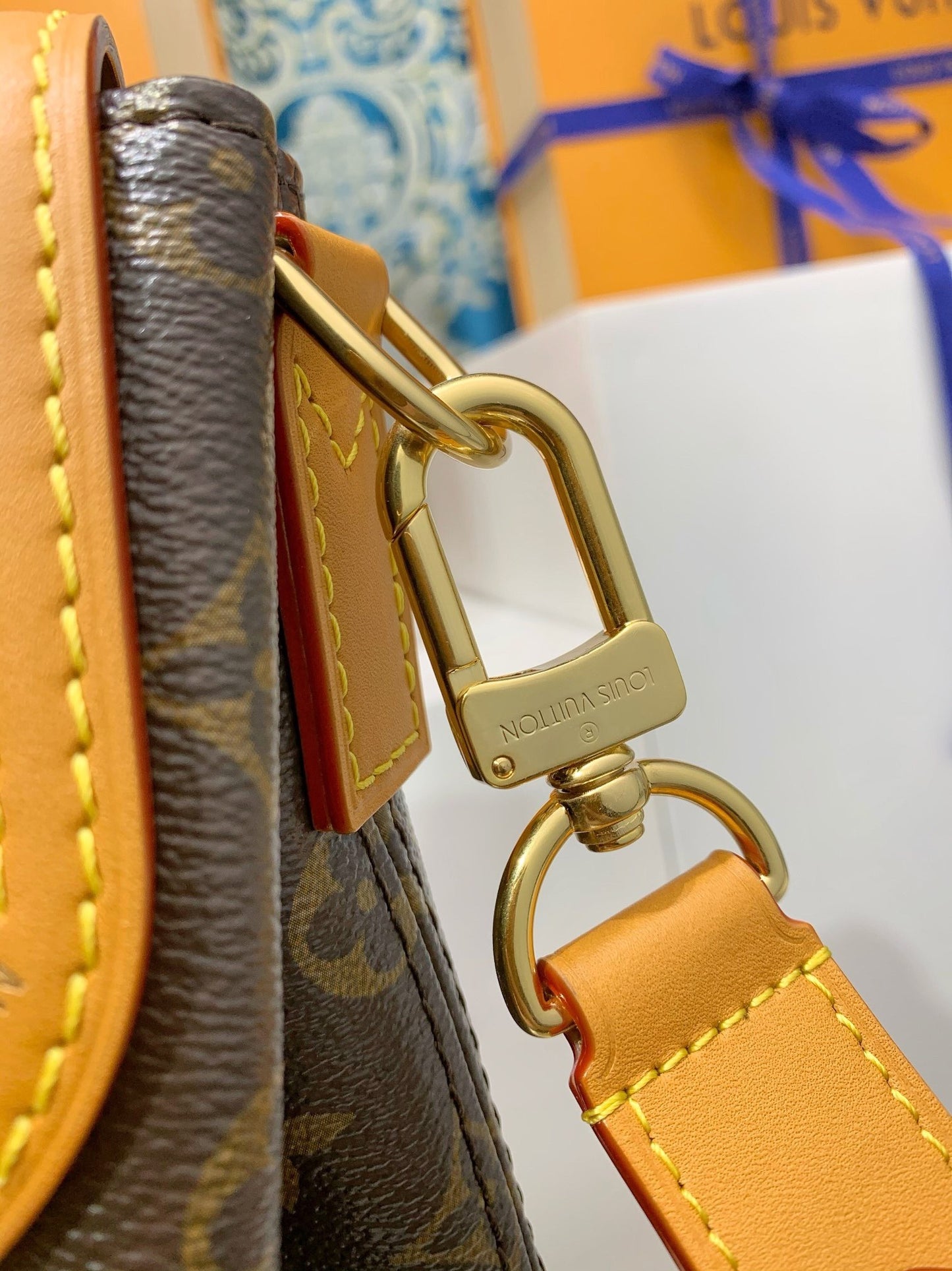 Louis Vuitton STEAMER 30 bag