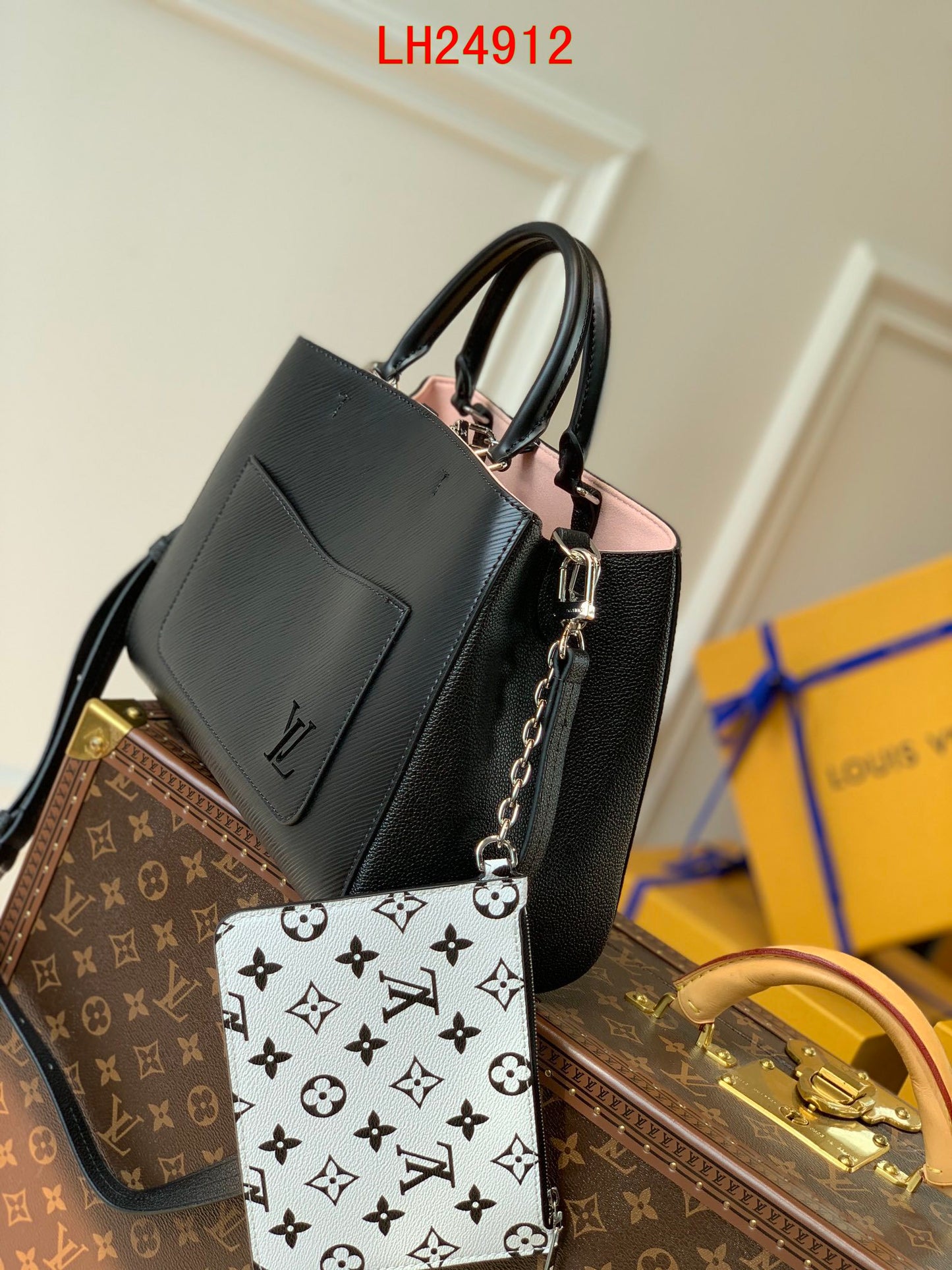 Louis Vuitton Marelle Tote Epi leather bag