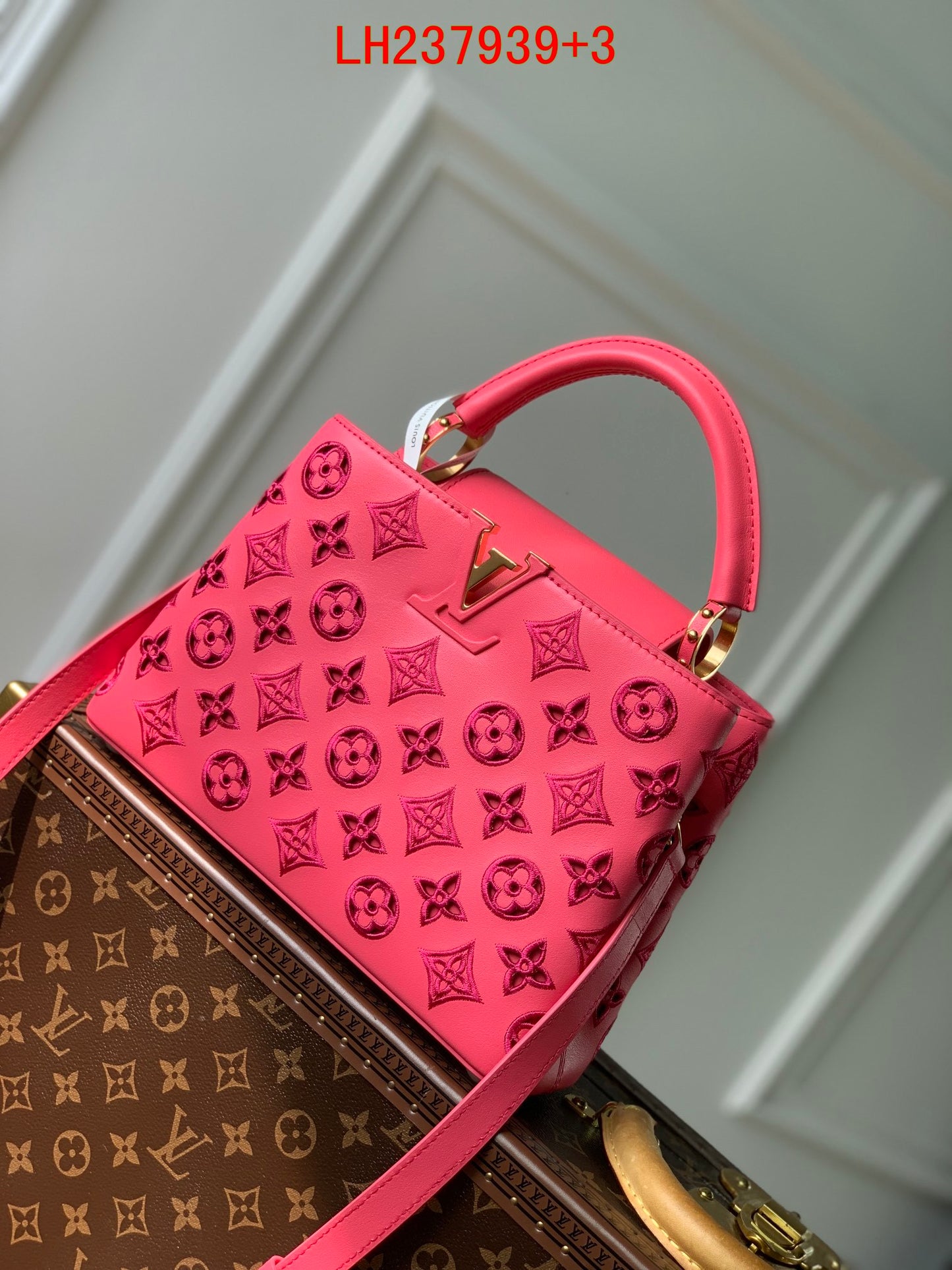 Louis Vuitton Capucines