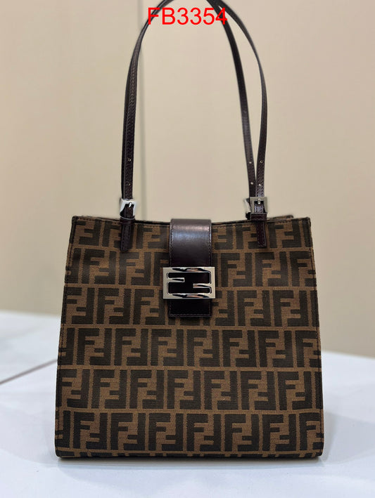 Fendi Tote bag