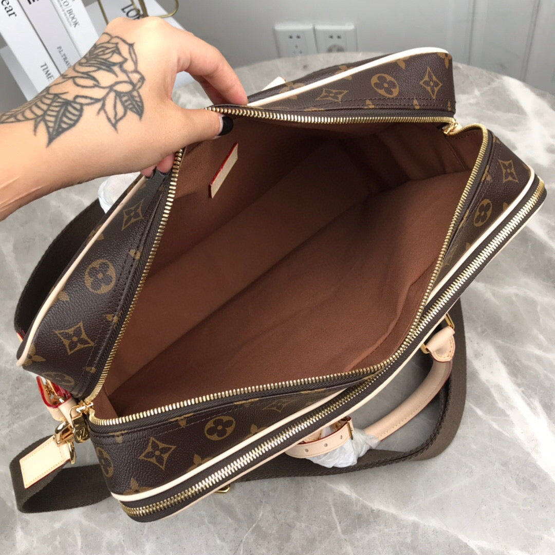 Louis Vuitton Icare