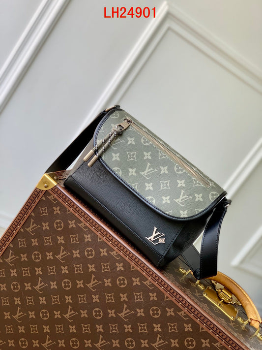 Louis Vuitton Pulse Messenger