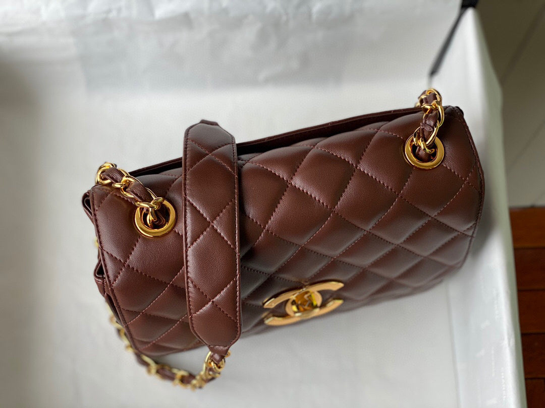 Chanel Shoulder bag