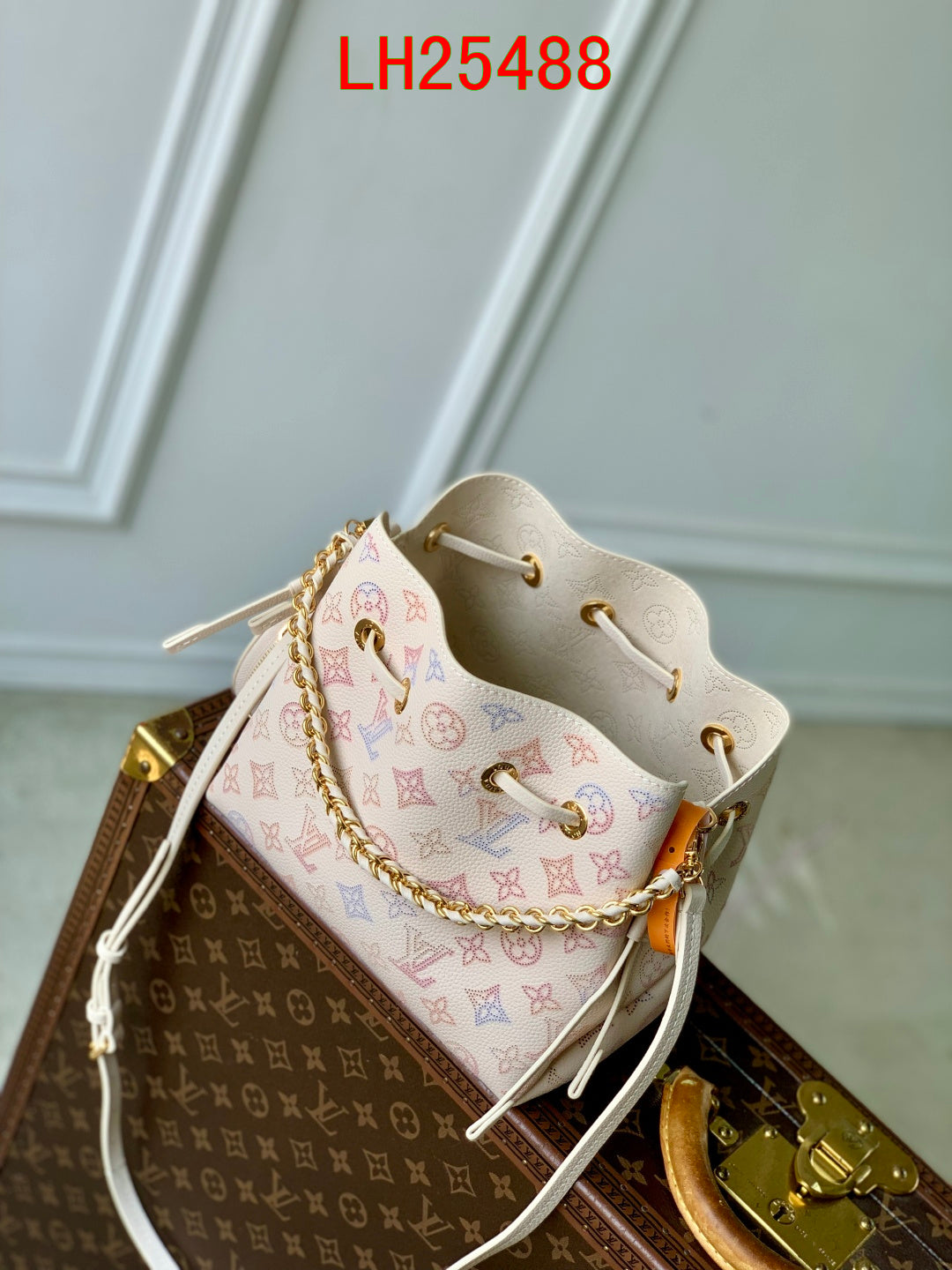 Louis Vuitton Bella bag dream collection