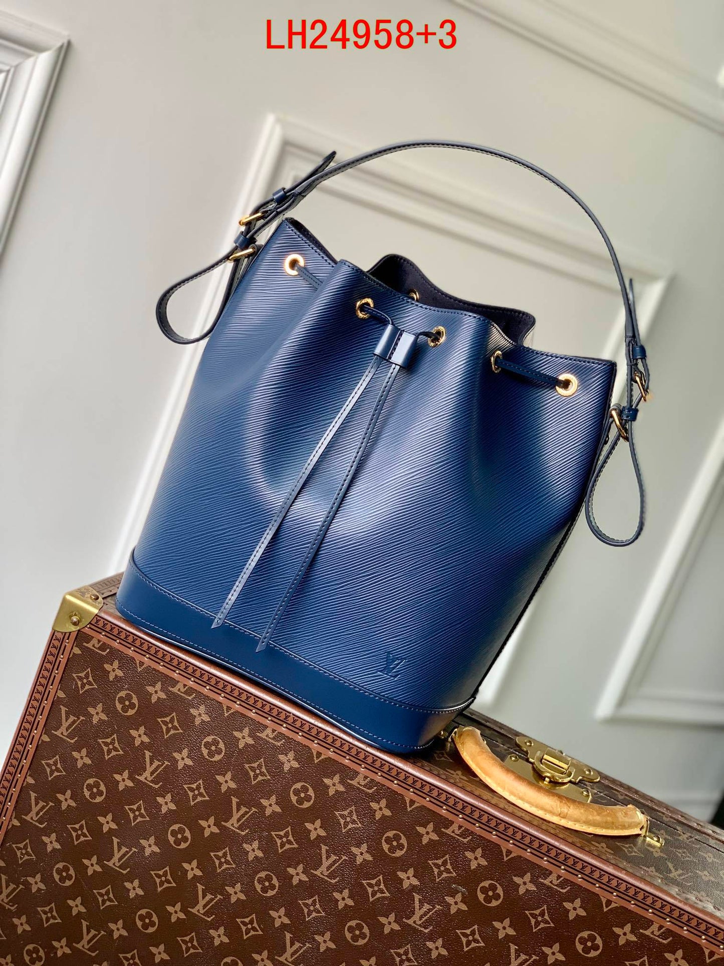 Louis Vuitton Noe Handbag