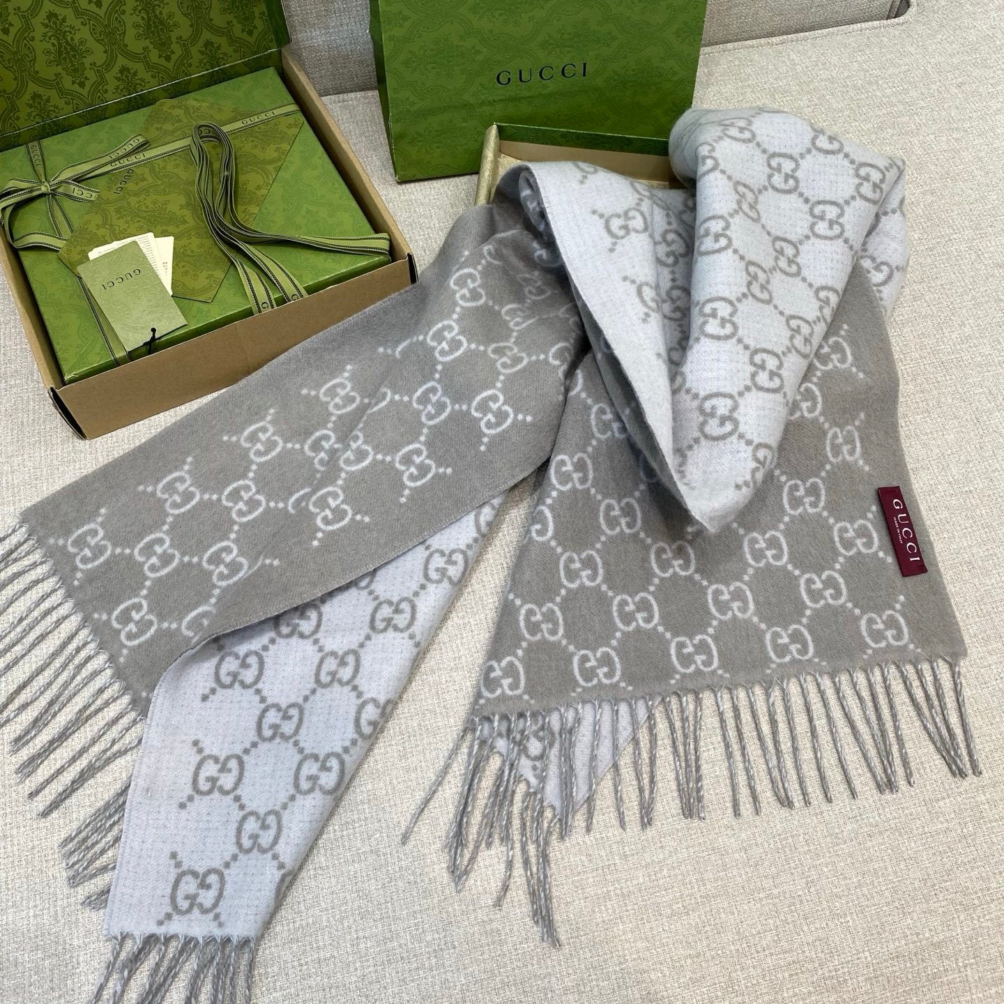 Gucci scarf