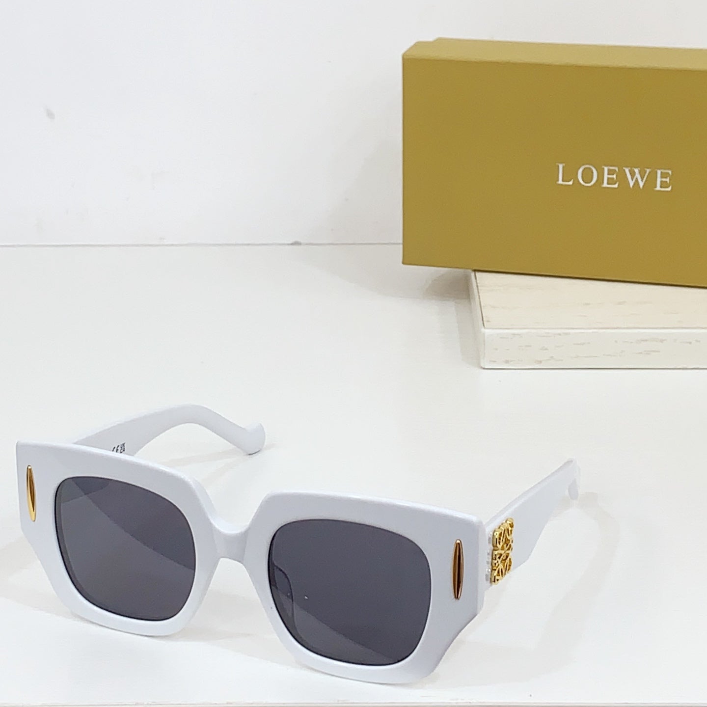 Loewe Sunglasses