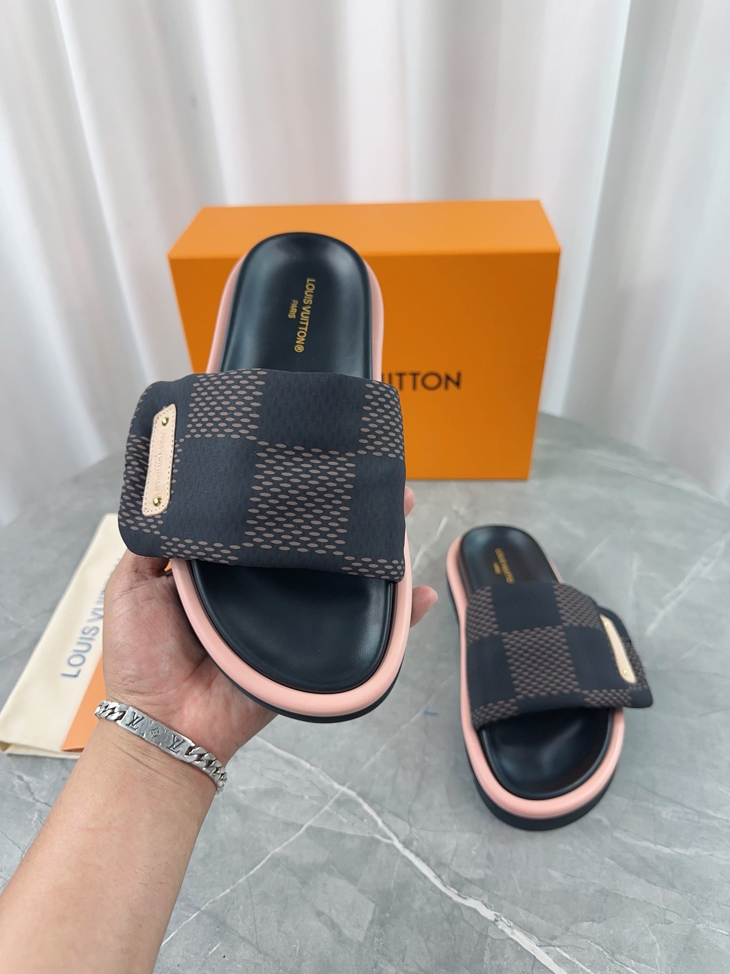 Louis Vuitton Sandals