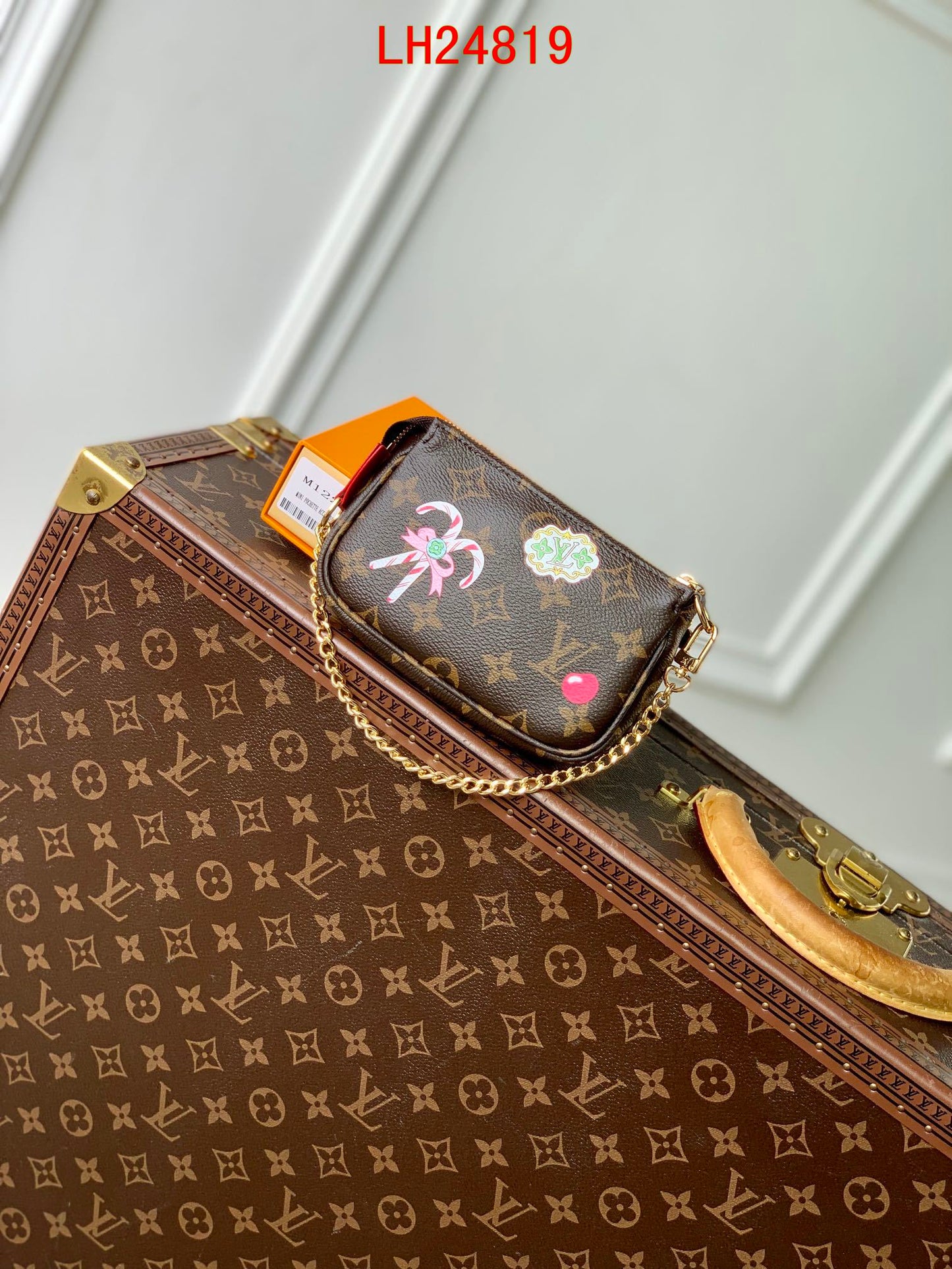 Louis Vuitton Mini Pochette Accessoires