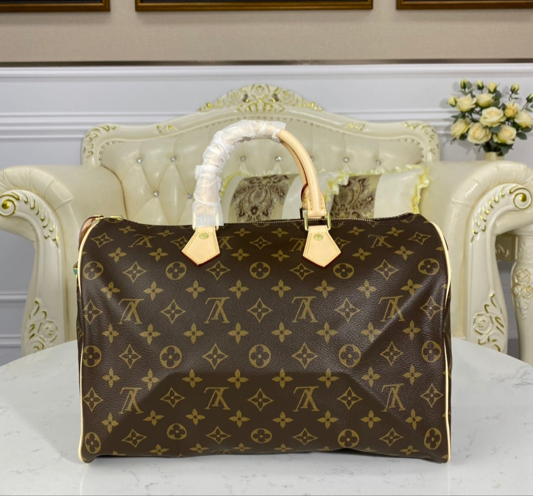 Louis Vuitton Speedy bag all sizes