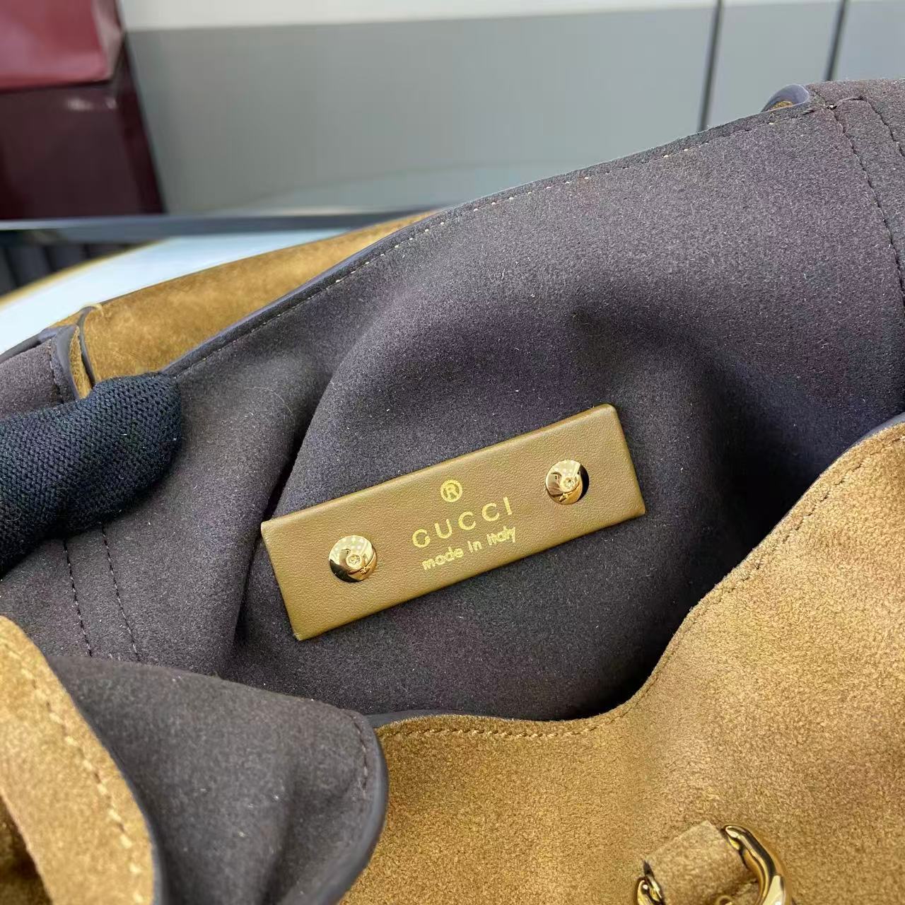 Gucci Softbit Medium suede bag