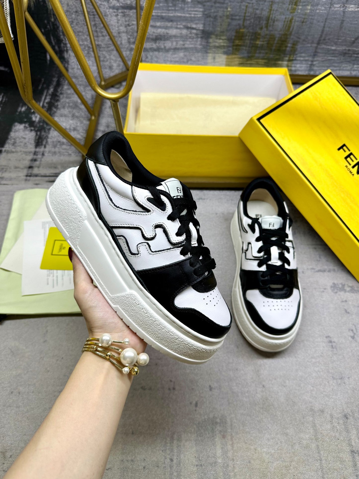 Fendi Sneakers